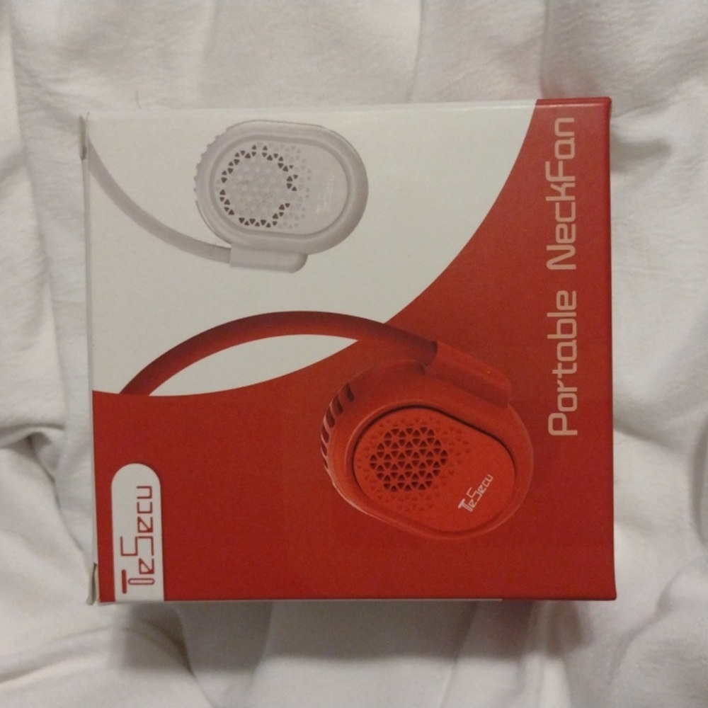 Portable neck fan new in box